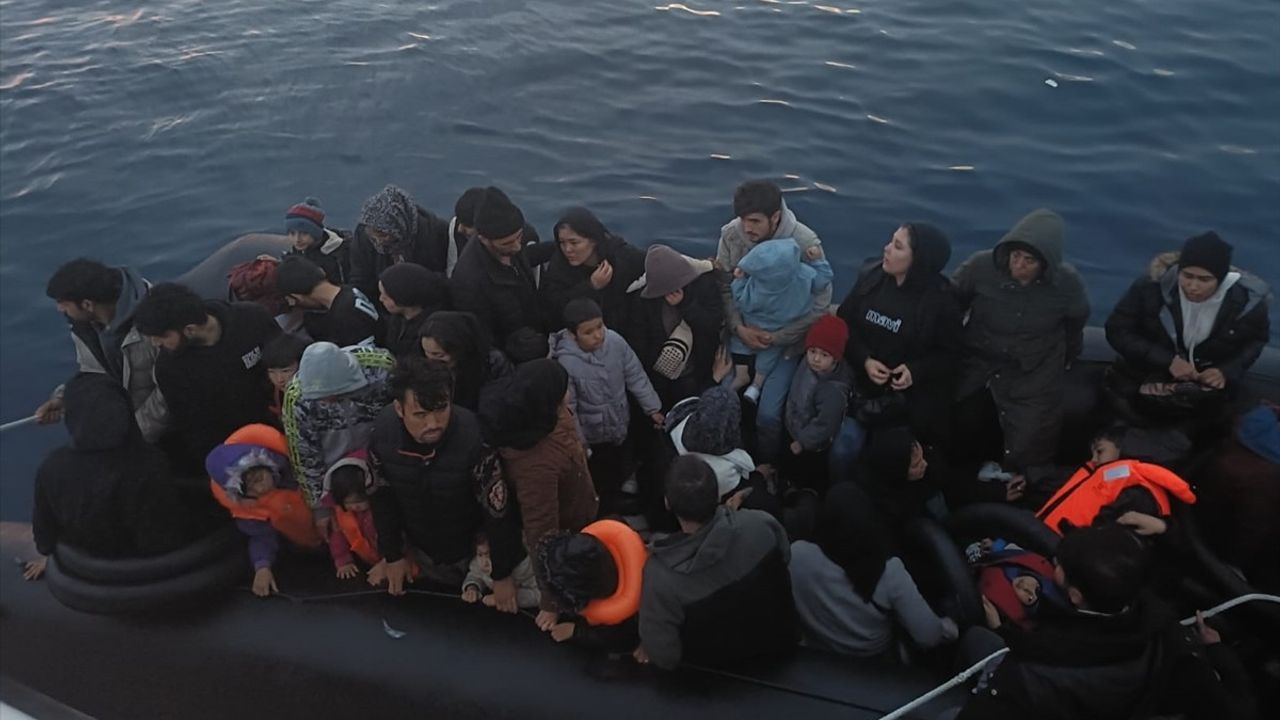 Çanakkale'de 42 Düzensiz Göçmen Yakalandı