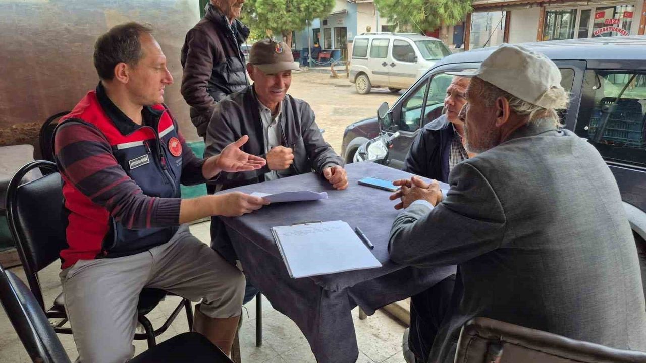 Çanakkale'de Çiftçilere Hayvan Hastalıkları Eğitimi