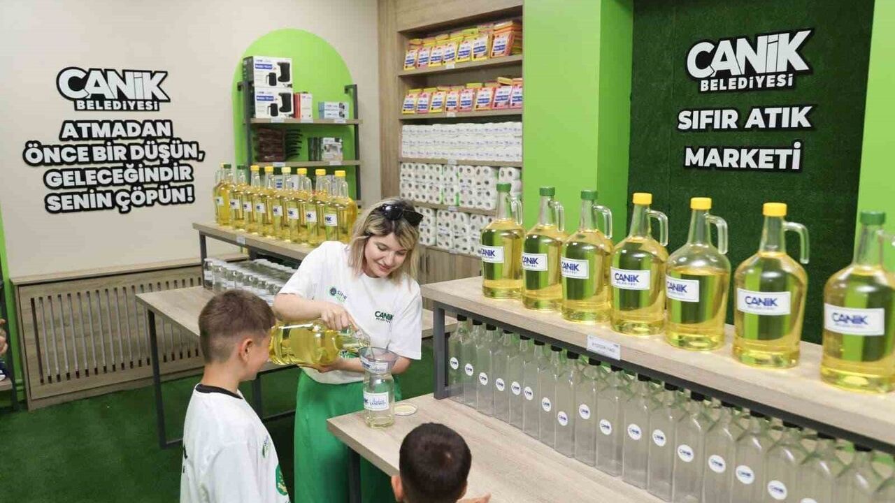 Canik'te Sıfır Atık Marketi İle Aile Ekonomisine Katkı