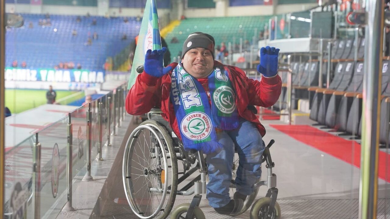 Çaykur Rizespor Aşkı Engelleri Aşar