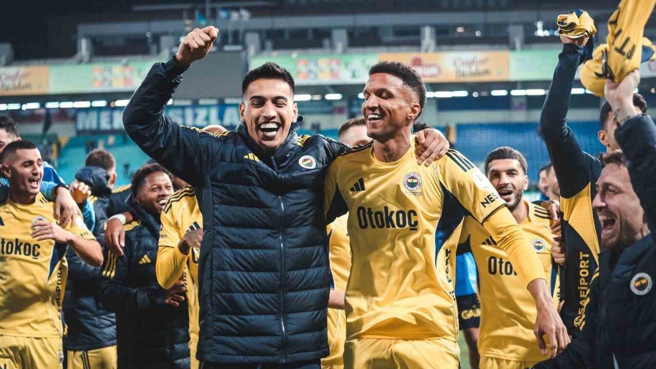 Çaykur Rizespor, Fenerbahçe'ye 5-2 Mağlup Oldu