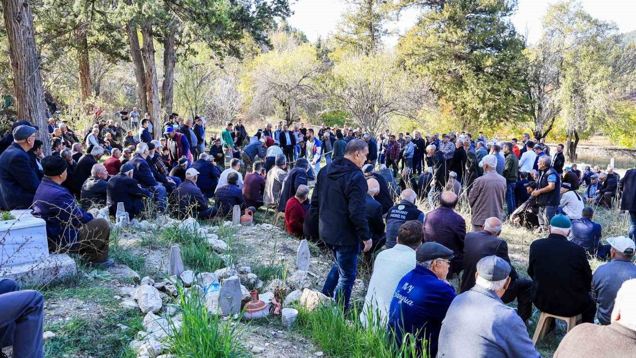 Cemil Çağdaş Son Yolculuğuna Uğurlandı