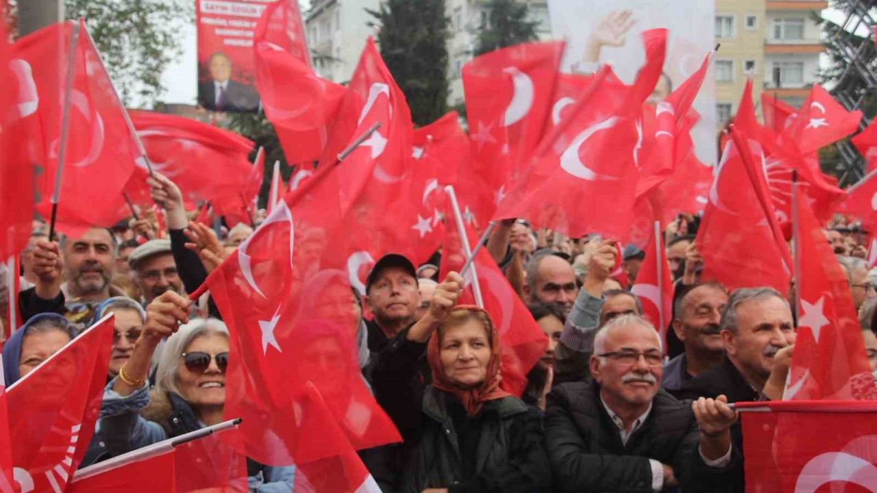 CHP Genel Başkanı Özgür Özel'den Ferrero'ya Sert Tepki