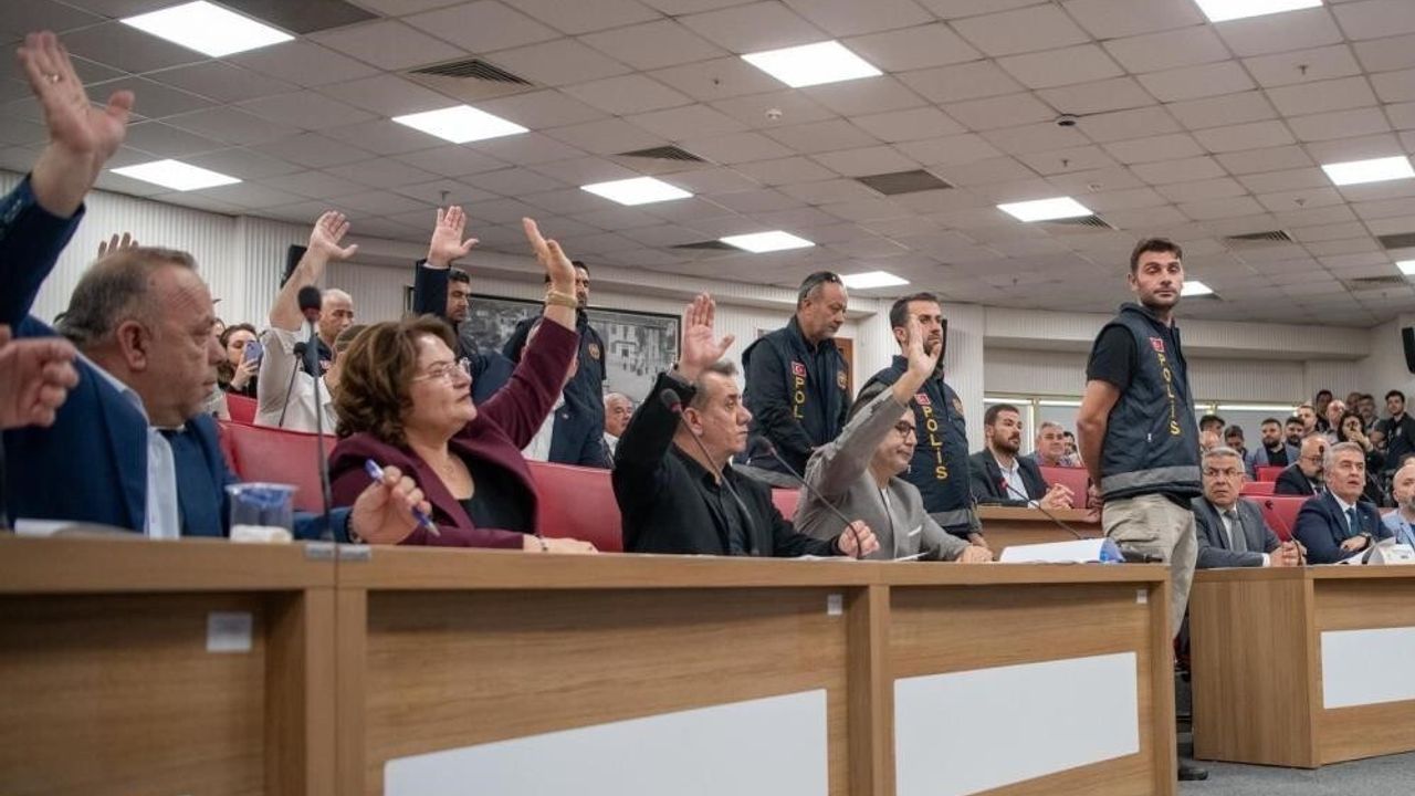 CHP'li Meclis Üyeleri Yatırımları Engelliyor mu?