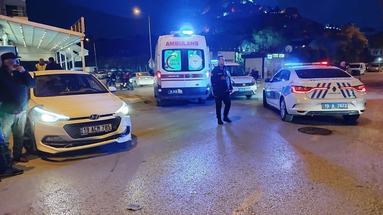 Çorum'da Otomobil ve Motosiklet Çarpışması: 1 Yaralı