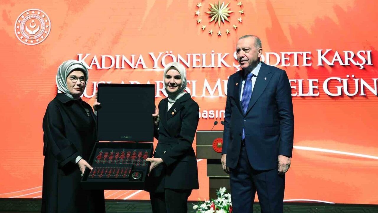 Cumhurbaşkanı Erdoğan'dan Kadına Yönelik Şiddetle Mücadele Vurgusu