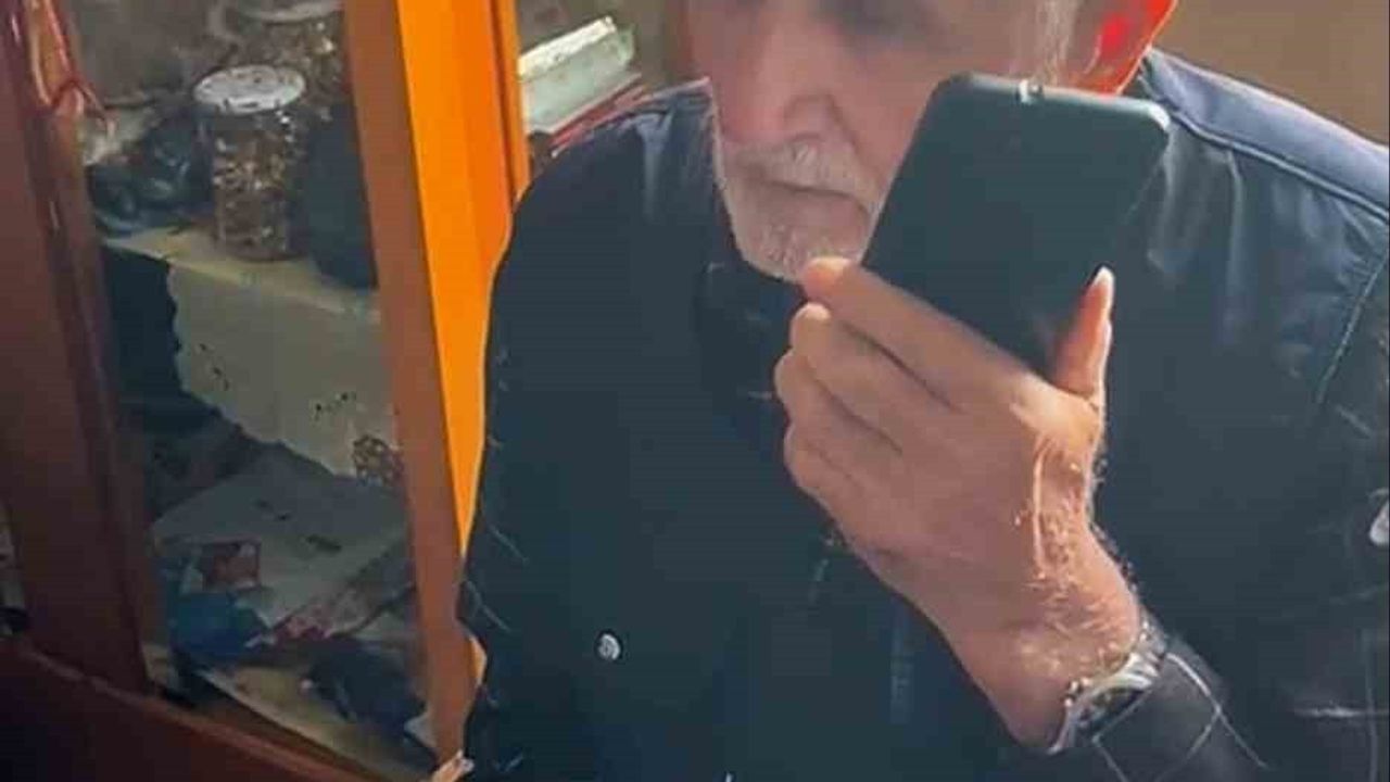 Cumhurbaşkanı Erdoğan'dan Şehit Ailesine Taziye Ziyareti