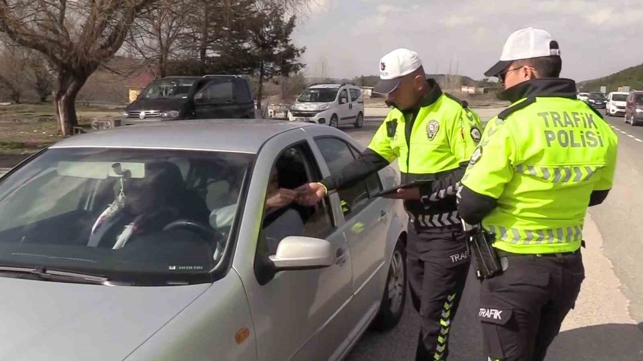 D-100'de Tatil Dönüşü Denetimi