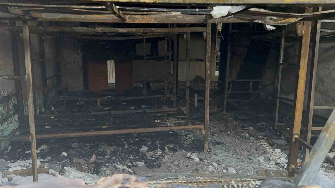 Darıca'da Bıçaklı Olay ve Yangın: İşçiler Çarşaflarla Kurtuldu