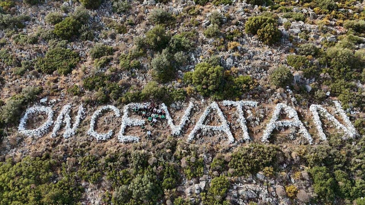 Datça Gençleri 'Önce Vatan' Yazısını Yeniledi