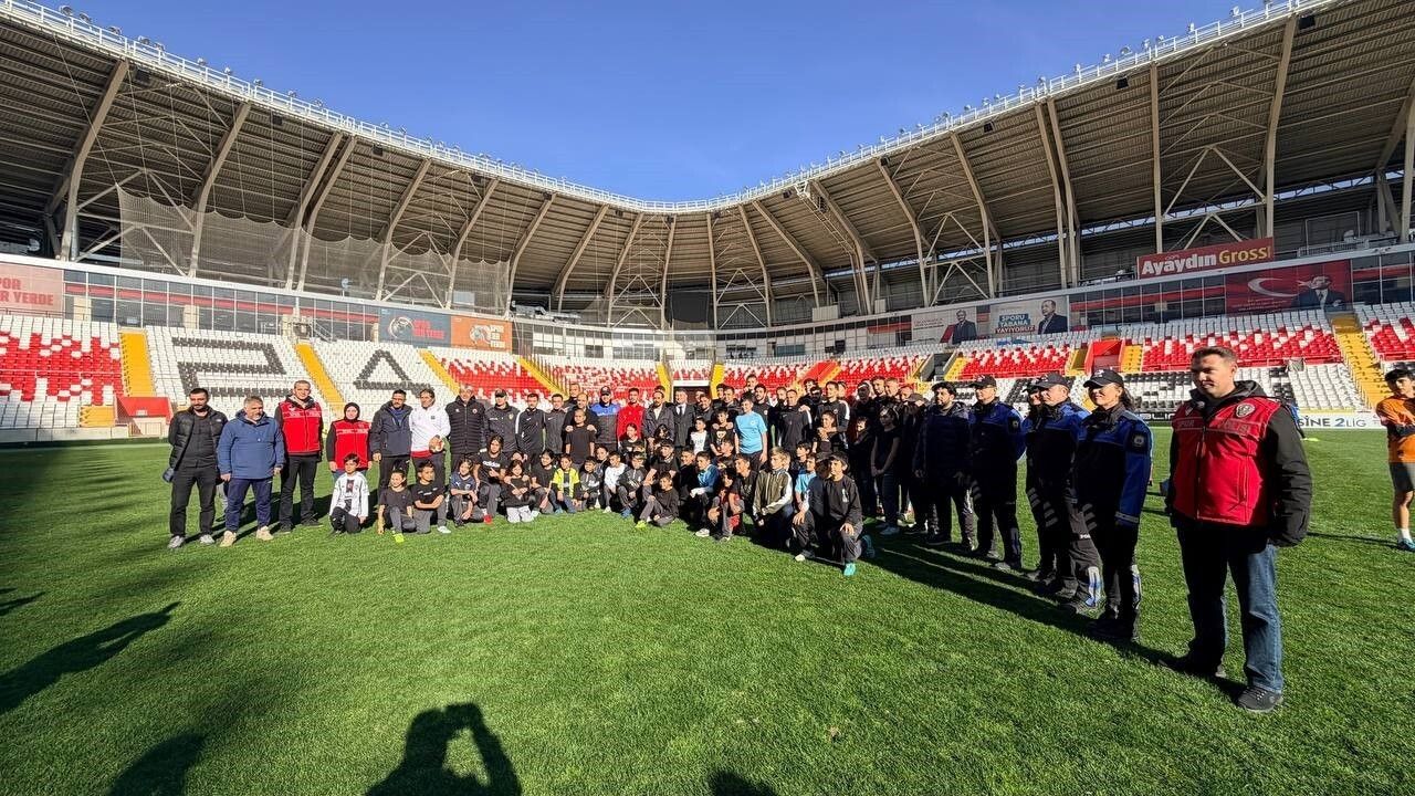 Değer Erzincan Projesi: Gençlerle Sahada Buluşma