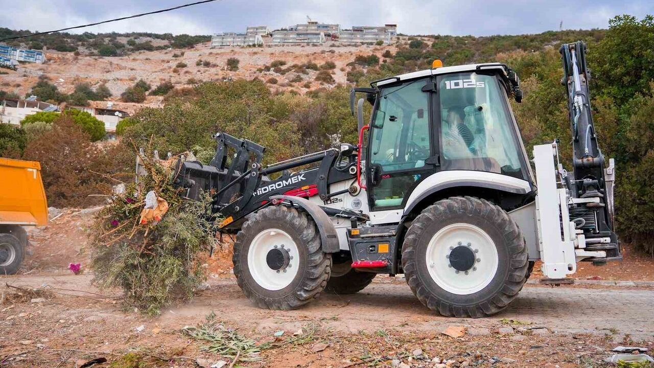 Didim'de Temizlik Çalışmaları Devam Ediyor