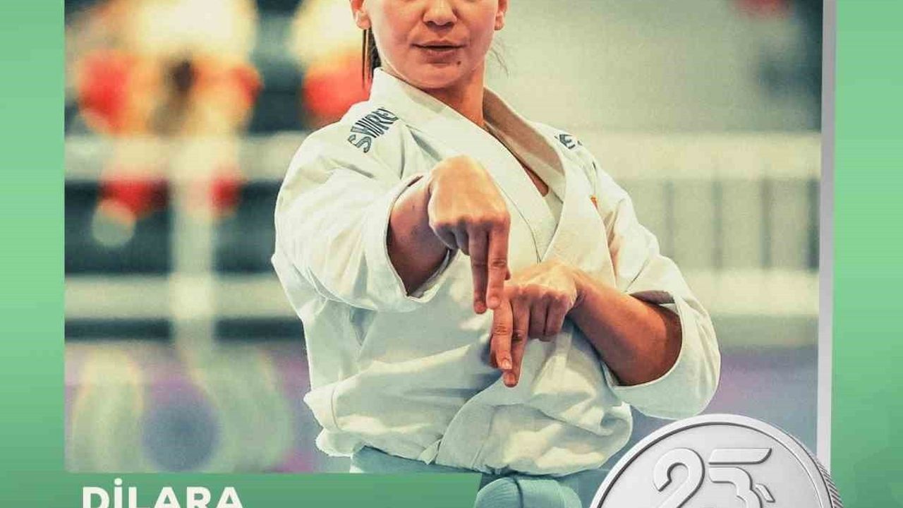 Dilara Bozan Gümüş Madalya Kazandı