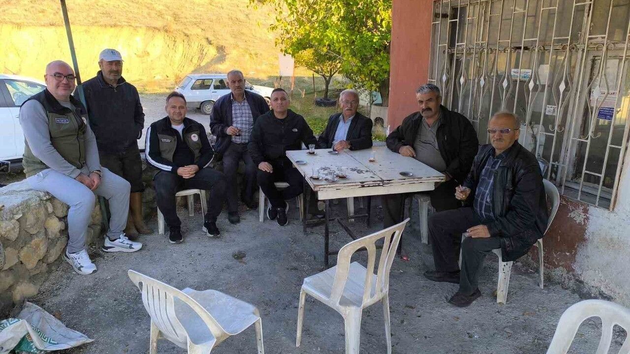 Dinar'da Çiftçilere Eğitim Programı Düzenlendi