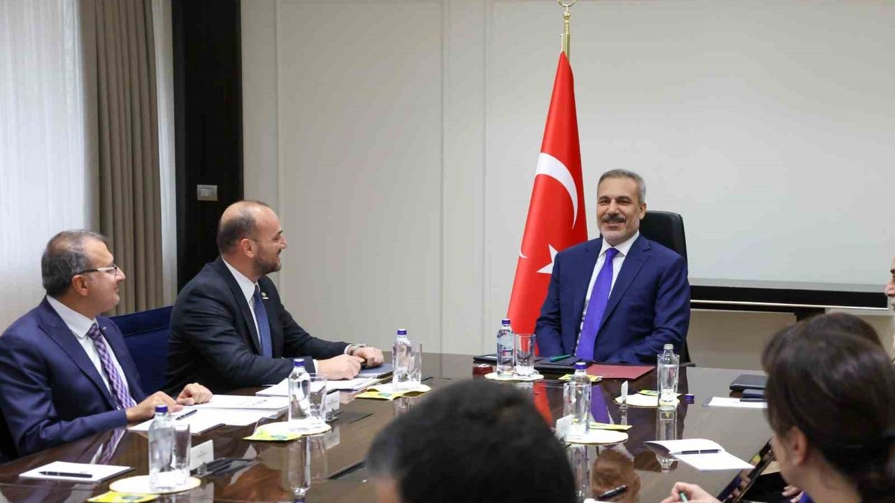 Dışişleri Bakanı Hakan Fidan MÜSİAD Genel Başkanı Burhan Özdemir'i Ağırladı