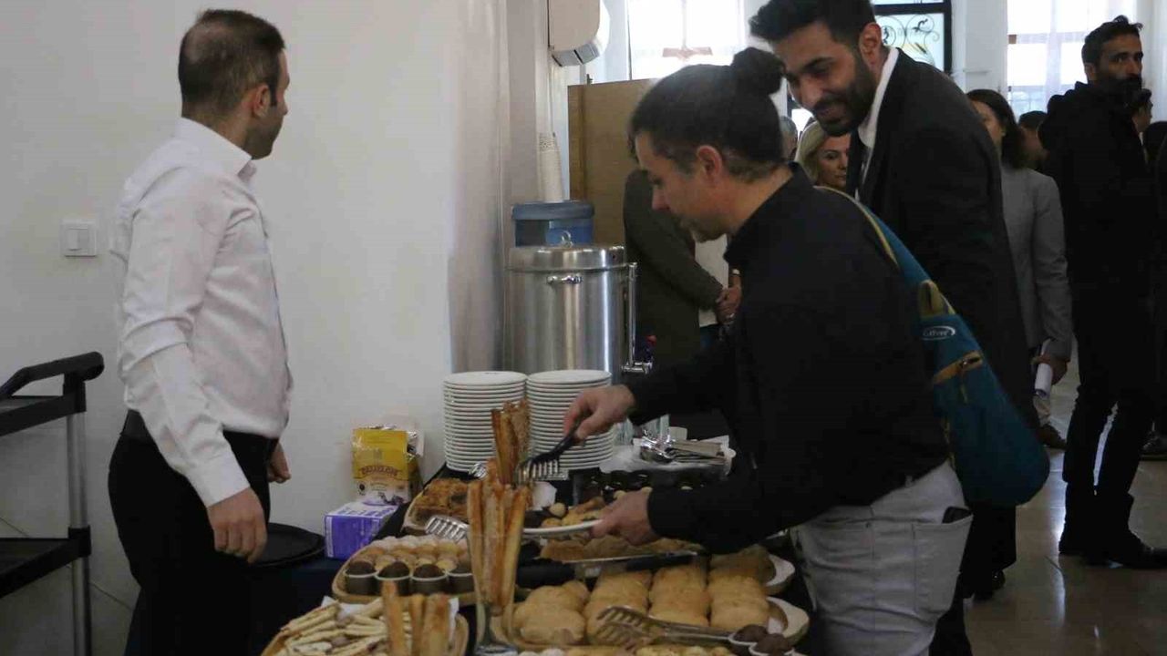 Diyarbakır'da Key Ma Kadın Kooperatifi 'Çerçi Satış Noktası'nı Açtı