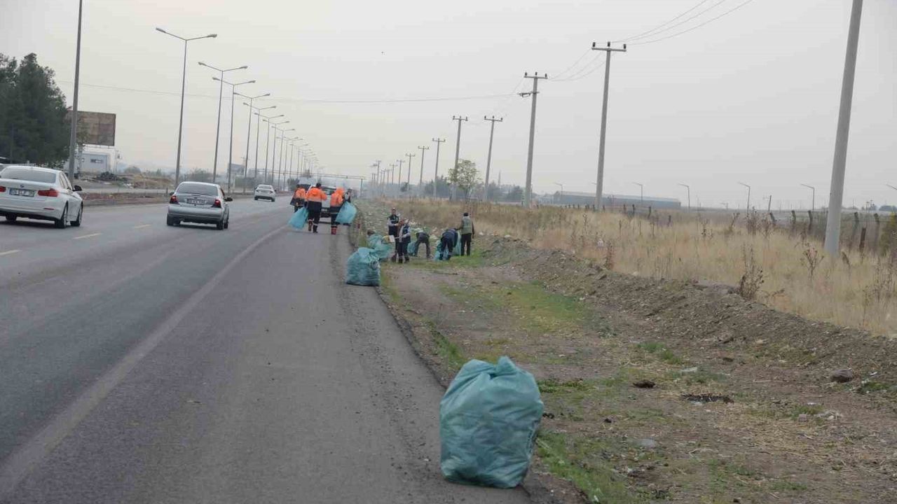Diyarbakır Girişleri Temizleniyor