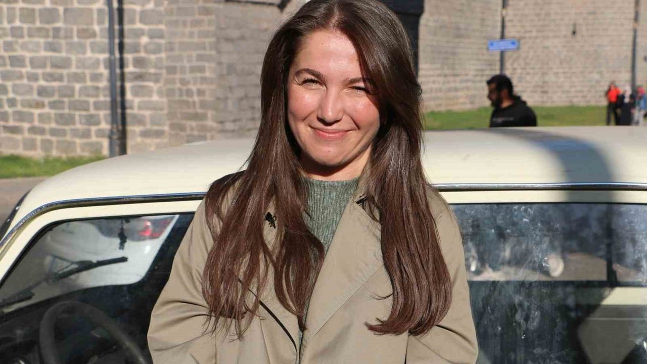 Diyarbakır'ı Serçe ile Geziyorlar