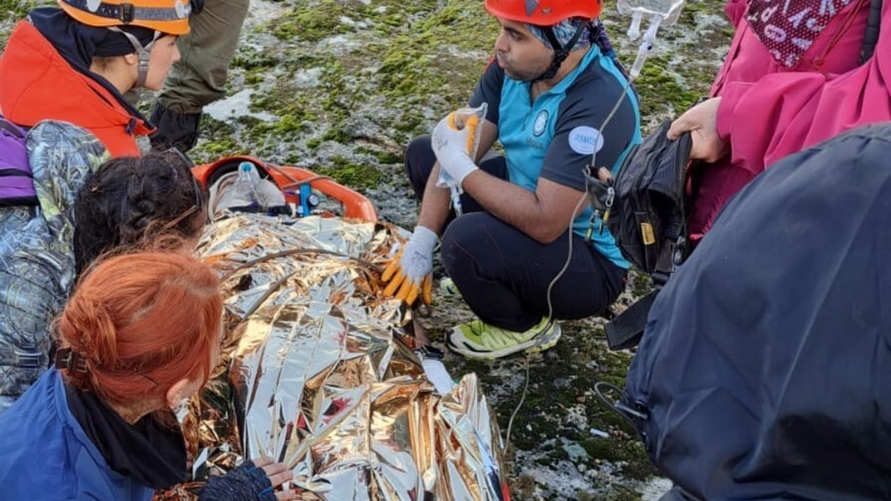 Doğa Yürüyüşünde Kaza: Ekipler Müdahale Etti