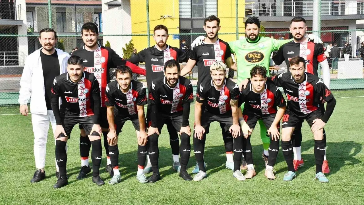 Döğerspor Kayseri Süper Amatör Küme'de Liderlikte