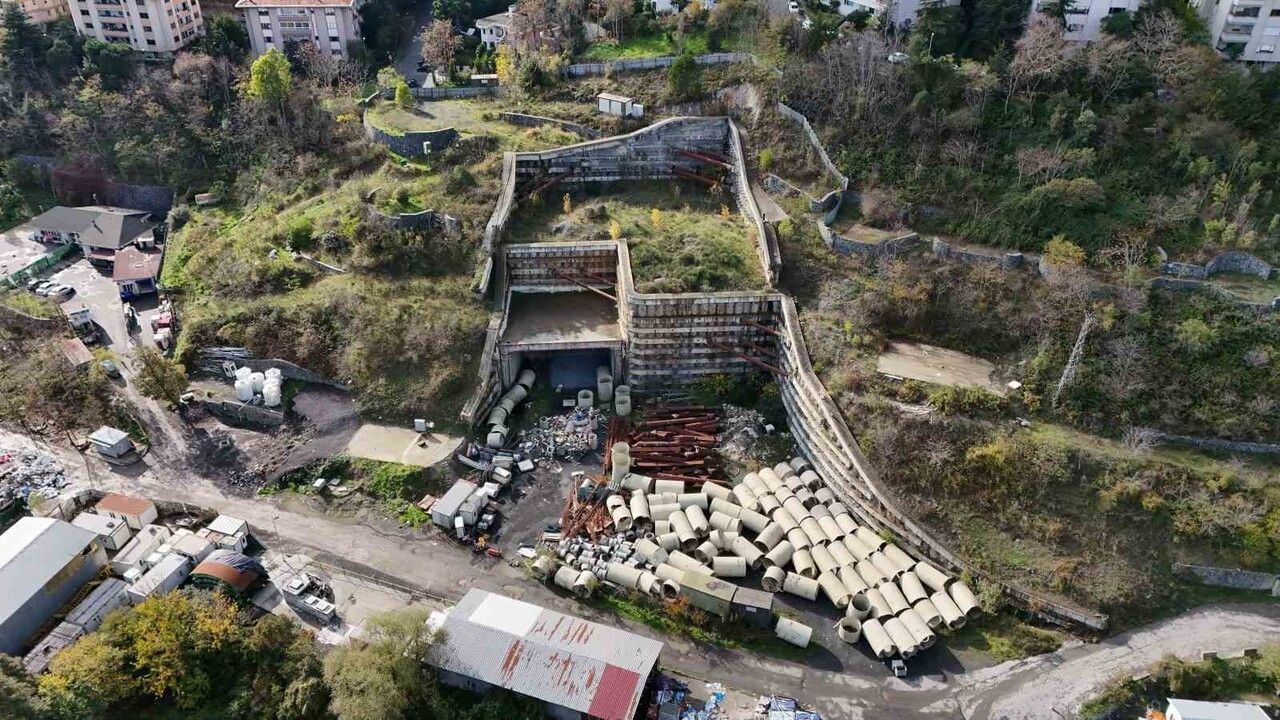 Dolmabahçe-Levazım Tüneli Projesindeki Belirsizlik, Vatandaşları Çileden Çıkardı