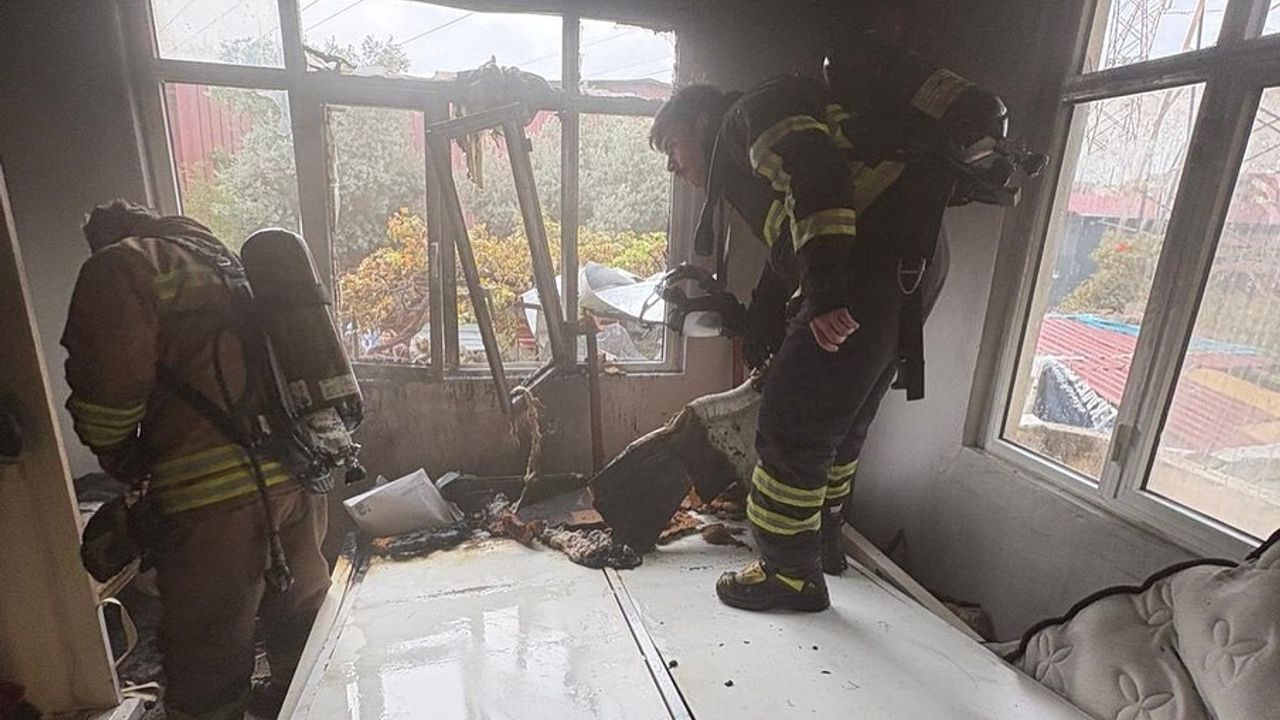 Dörtyol'da Yangın: 1 Kişi Dumandan Etkilendi