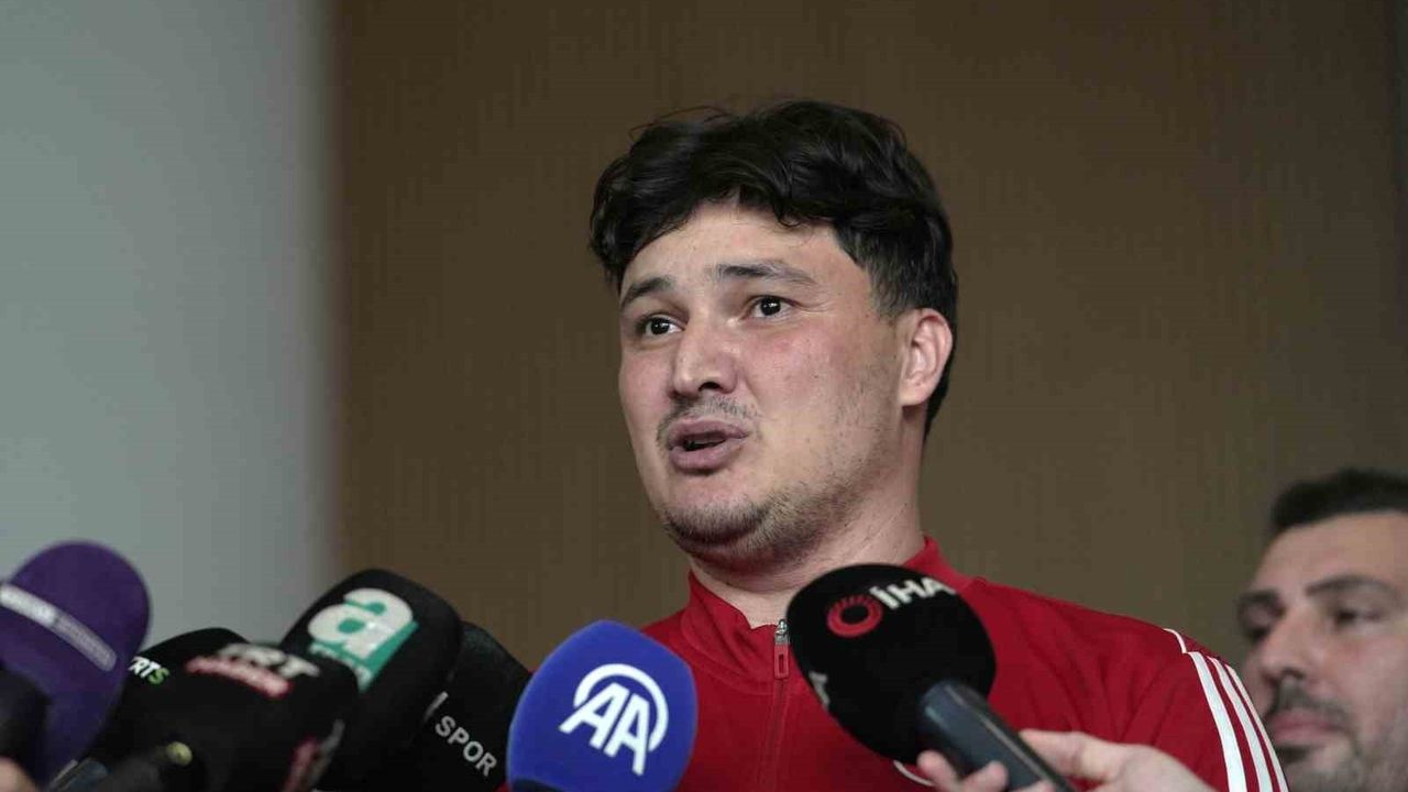 Dünya Şampiyonu Taekwondo Milli Takımı Türkiye’ye Döndü