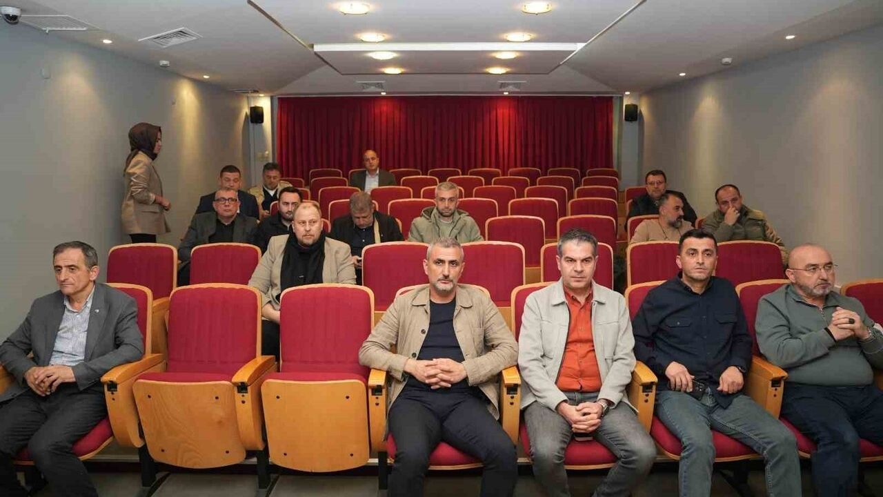 Düzce Ticaret ve Sanayi Odası Meclisi Akreditasyon Hazırlıklarını Ele Aldı