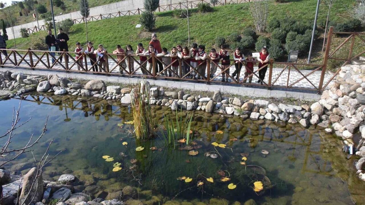 Düzce Üniversitesi Botanik Bahçesine Öğrenci Ziyareti