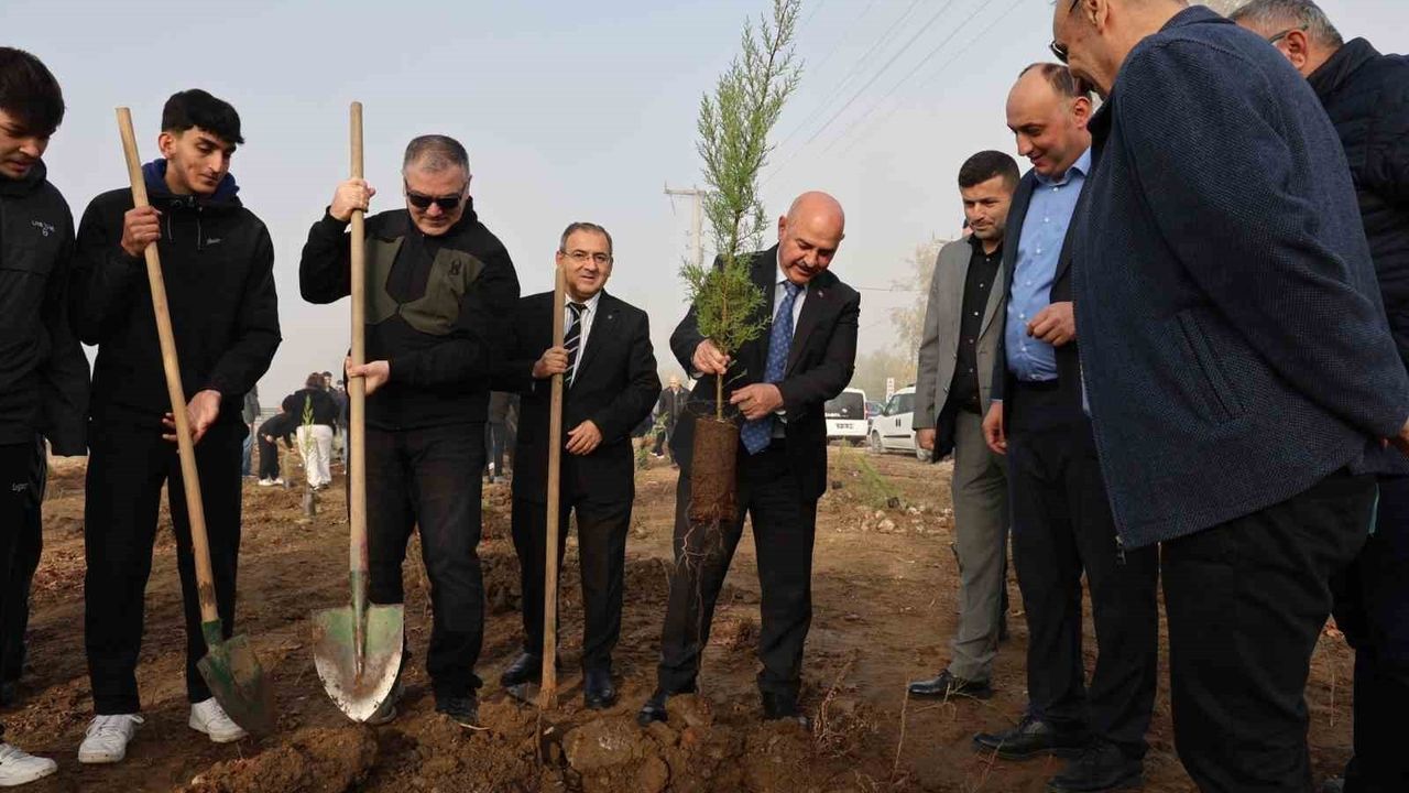 Düzce Üniversitesi'nde Yeşil Vatan Seferberliği