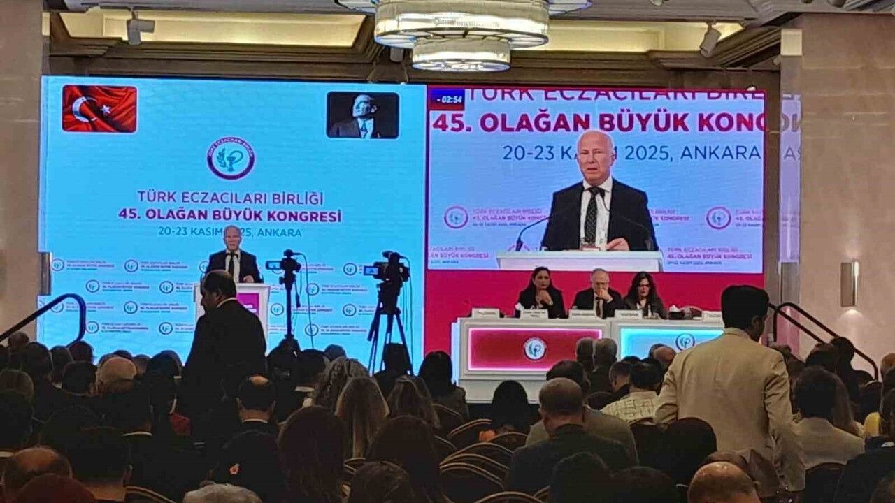 Eczacı Odası Başkanı Karaarslan, Sektör Sorunlarına Dikkat Çekti