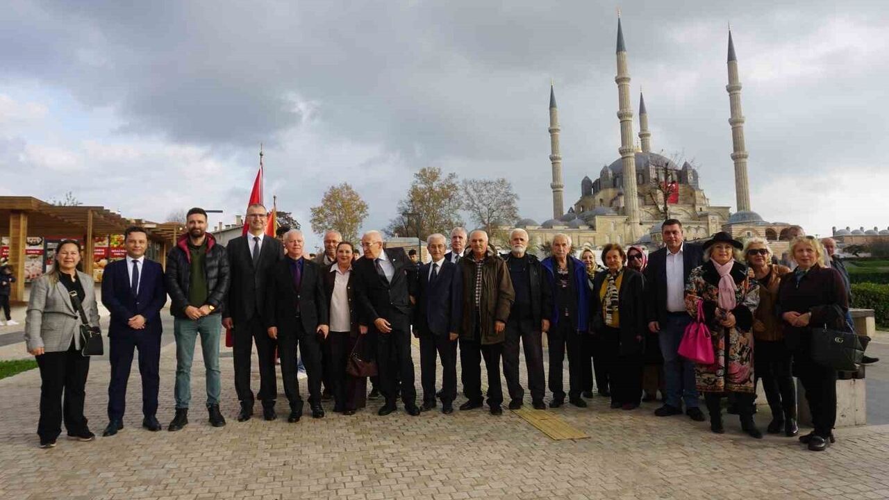 Edirne Ticaret Lisesi Mezunları Selimiye'de Buluştu