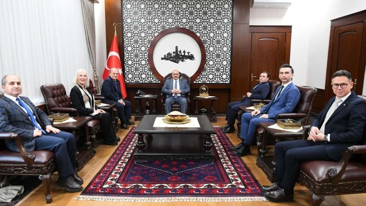 Edremit Ticaret Odası'ndan Vali Ustaoğlu'na Ziyaret