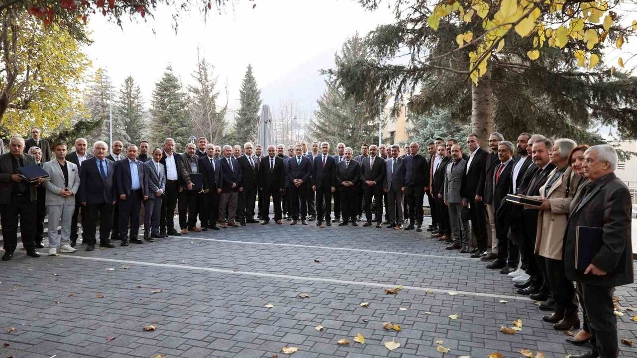 Eğitim Teşekkürü: Bakan Yılmaz ve Başkan Yalçın’dan Anlamlı Anlar