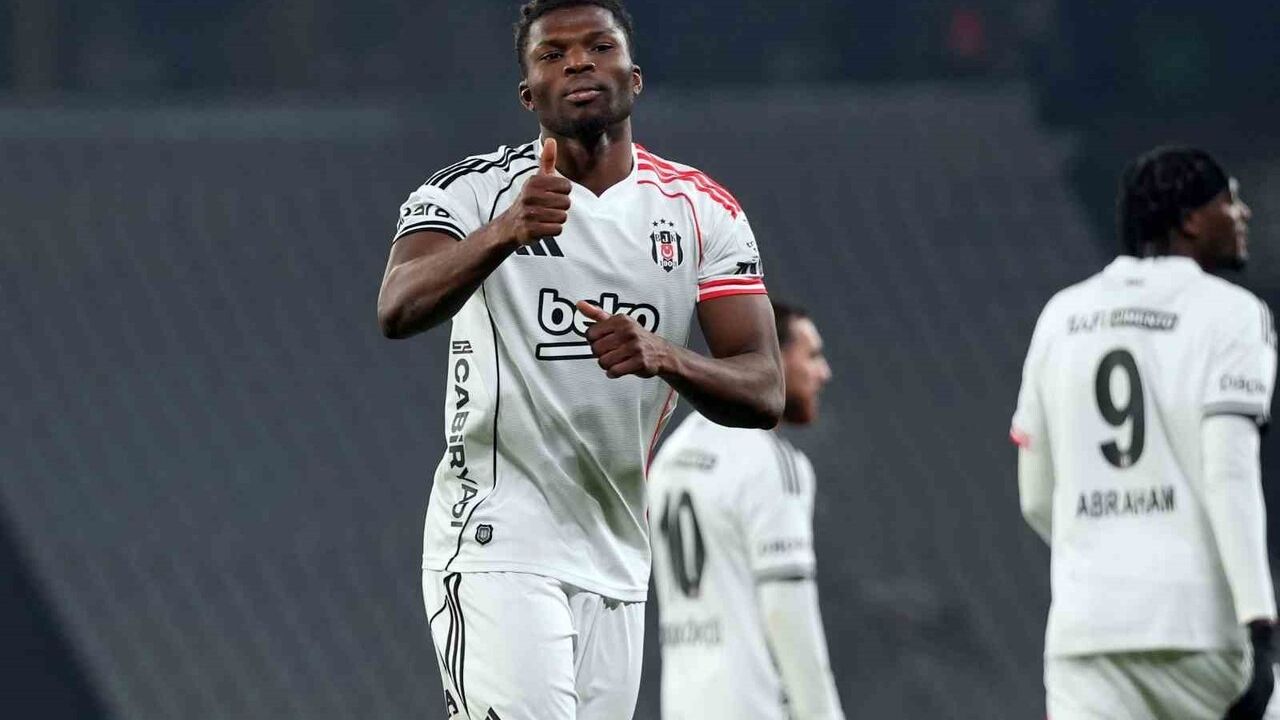 El Bilal Toure İle Beşiktaş Skora Gidiyor