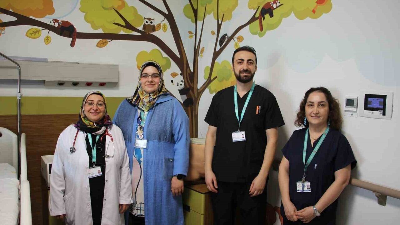 Elazığ Fethi Sekin Şehir Hastanesi'nde Çocuk Periton Diyalizi Ünitesi Açıldı