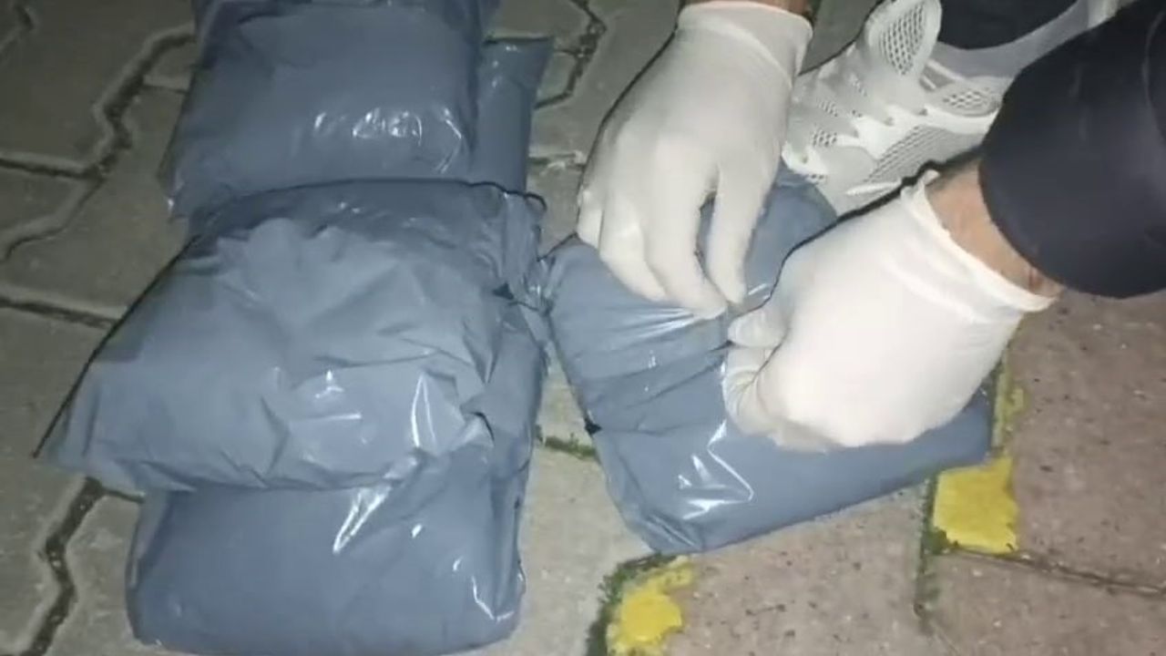 Emekli Polis Memuru Uyuşturucu İle Yakalandı