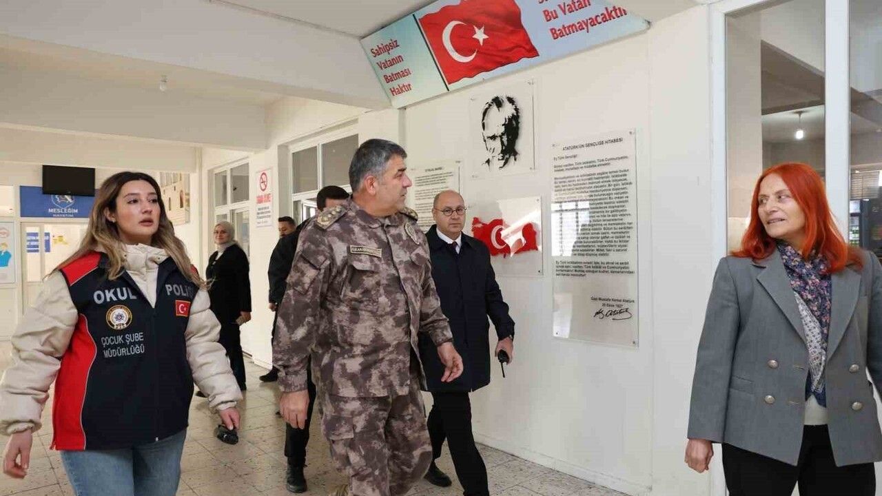 Emniyet Müdürü Onur Karaburun Okul Önlerini Denetledi