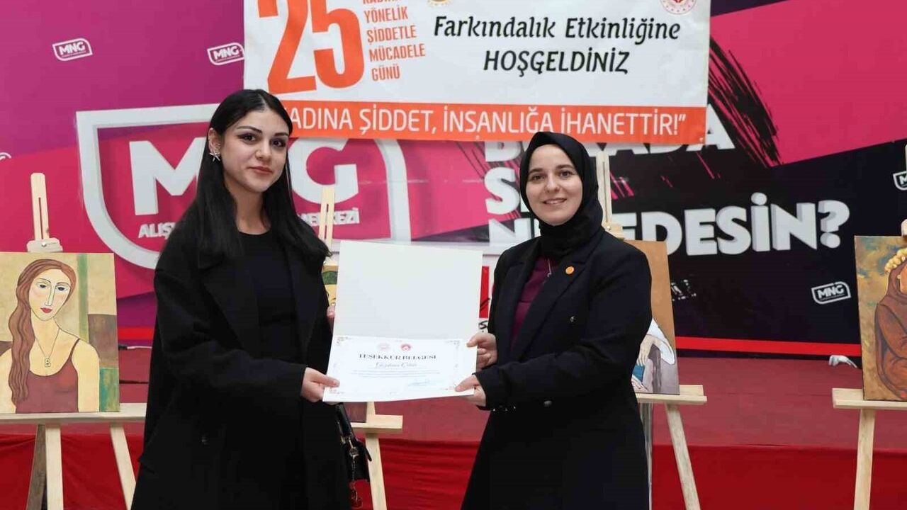 Erzurum'da Kadına Yönelik Şiddetle Mücadele İçin Farkındalık Sergisi