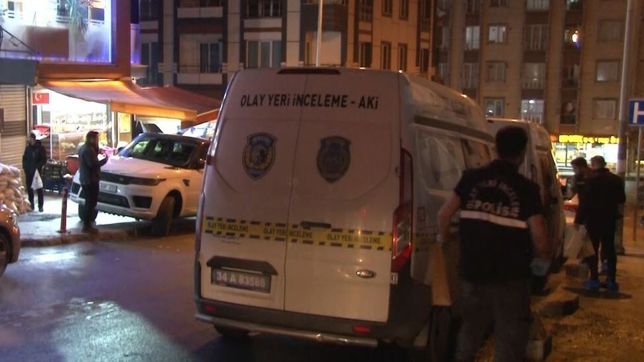 Esenyurt'ta Alacak Verecek Kavgası: 8 Yaralı