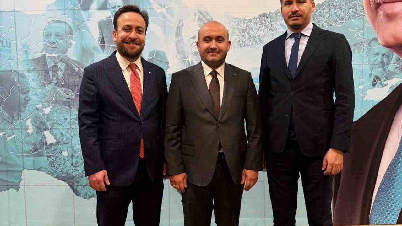 Eskişehir’de AK Parti İlçe Başkanları Belirlendi