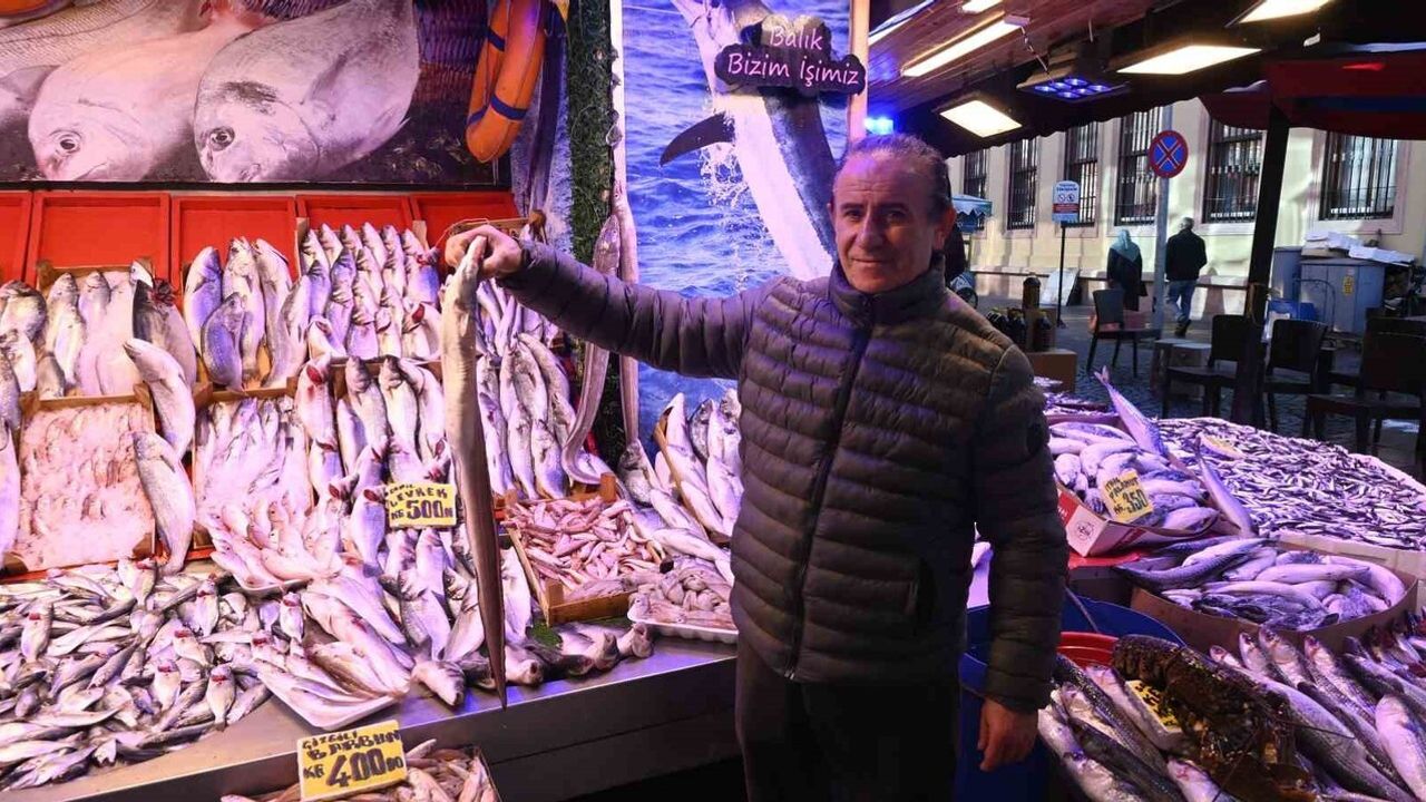 Eskişehir'de Yılan Balığı Lezzeti: İskenderun'dan Gelen Özel Tatlar