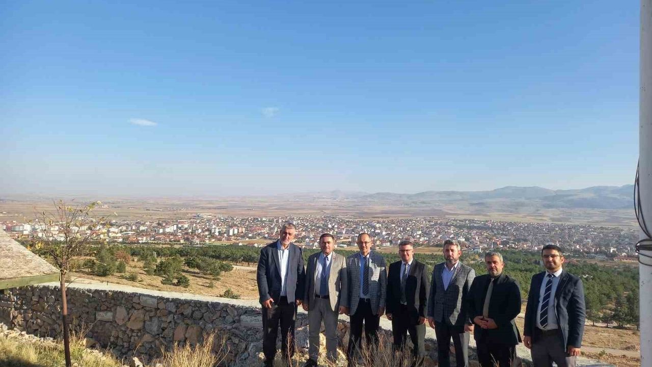 Eskişehir İlçe Müftüleri Emirdağ'da Bir Araya Geldi