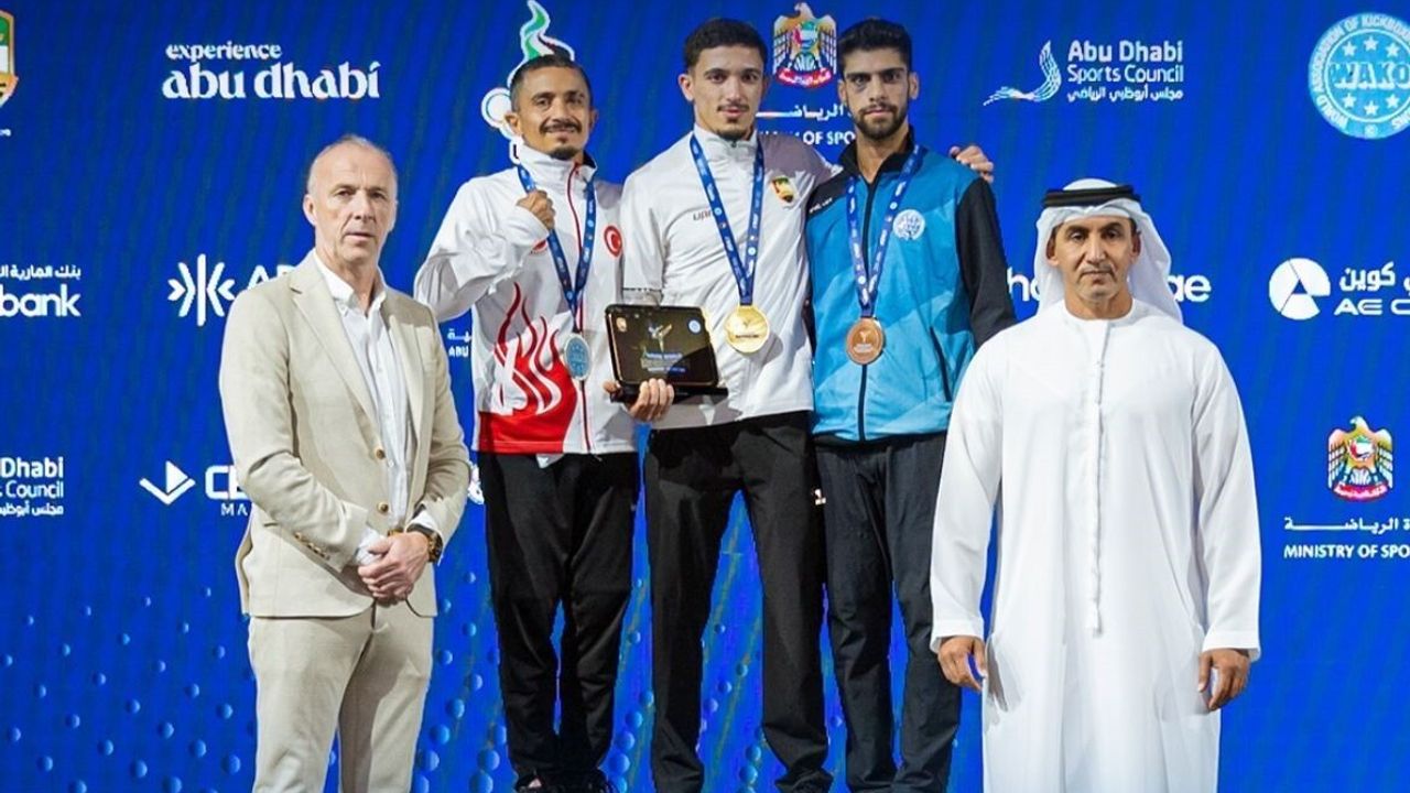 Faysal Sılıv, Kick Boks Dünya İkincisi Olmayı Başardı