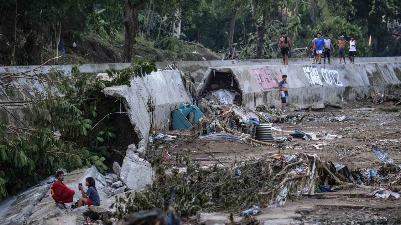 Filipinler’de Kalmaegi Tayfunu'nun Vahim Etkileri