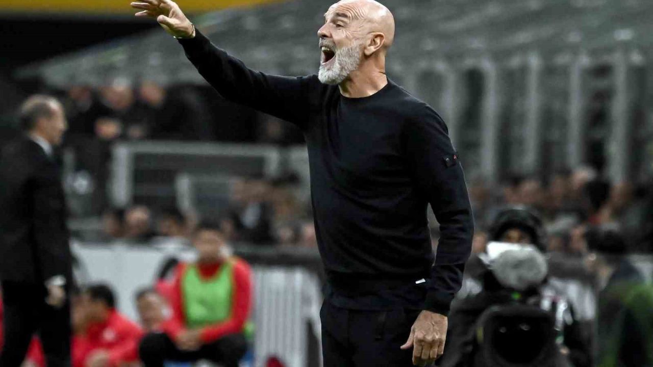 Fiorentina, Stefano Pioli ile Ayrıldı