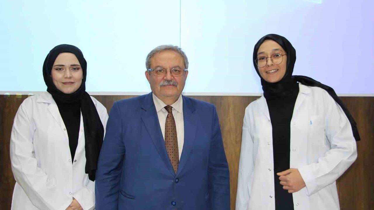 Fırat Üniversitesi'nde Beyaz Önlük Giyme Töreni