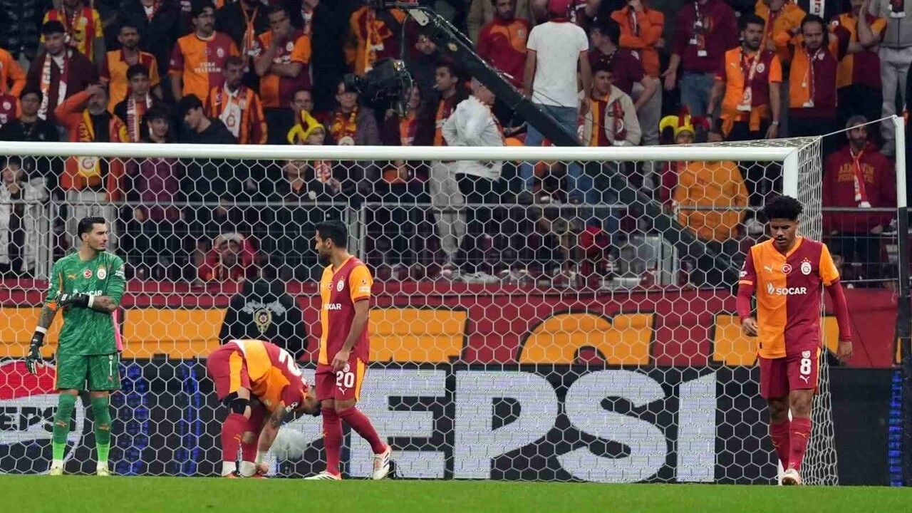 Galatasaray Şampiyonlar Ligi'nde 2. Yenilgisini Aldı