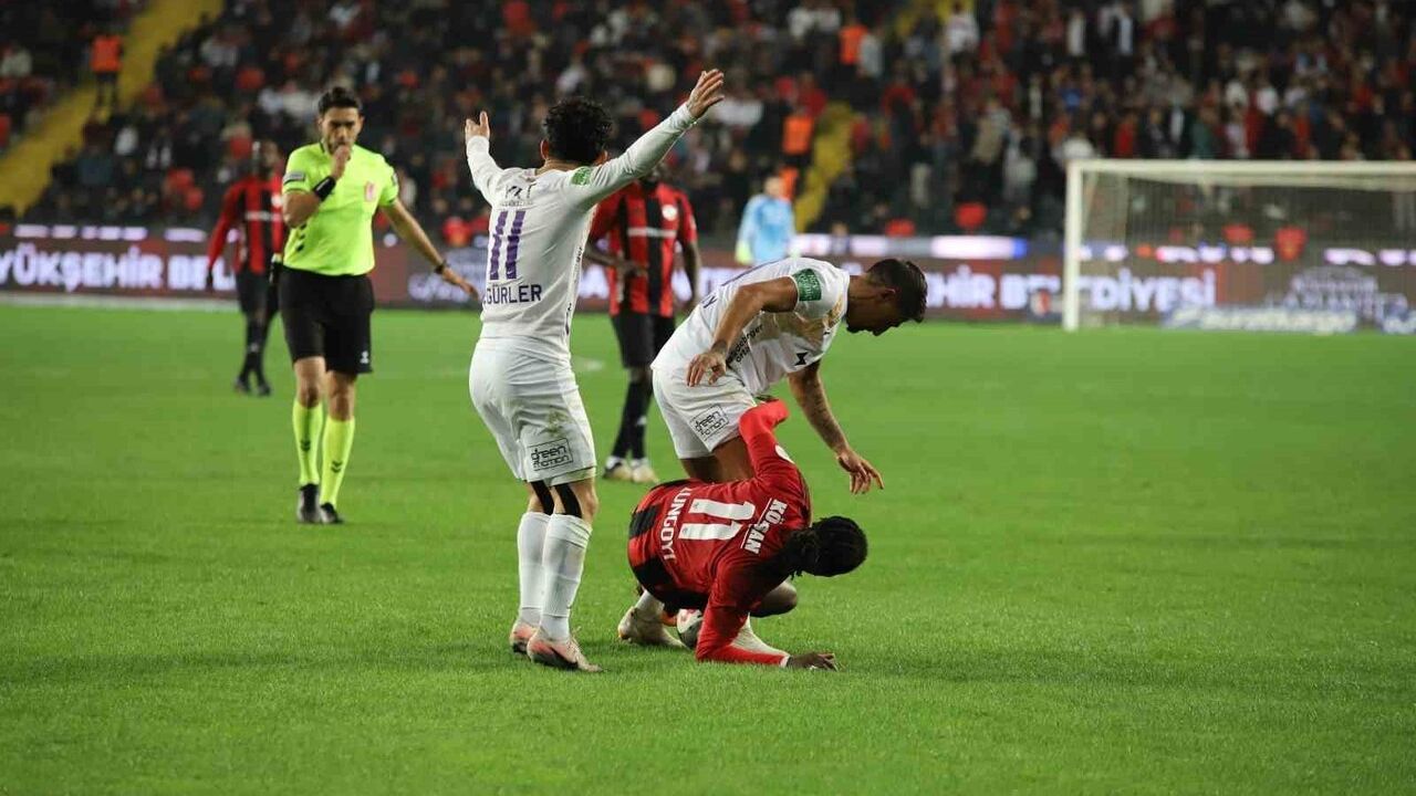 Gaziantep FK 1 - 2 Eyüpspor: Trendyol Süper Lig Maç Raporu