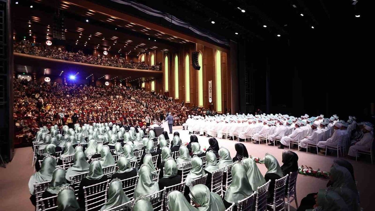 Gaziantep'te Hafızlık İcazet Merasimi Düzenlendi